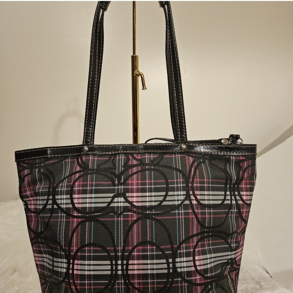 Coach Tartan Plaid Tote EUC No Callouts - Picture 3 of 12